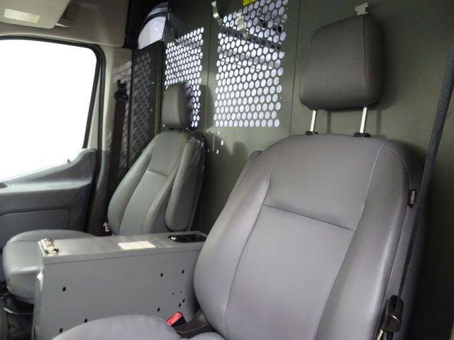 Used 2018 Ford Transit 250 148 Medium Roof RWD image 26