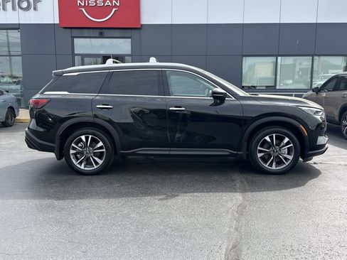 Used 2024 INFINITI QX60 Luxe w/ Cargo Package AWD/4WD image 2