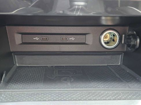 Used 2023 Volkswagen Tiguan SEL R-Line AWD/4WD image 33