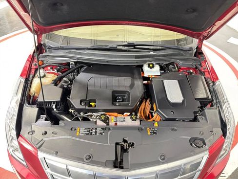 Used 2014 Cadillac ELR Coupe 2D w/ Luxury Package image 11