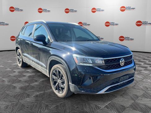 Used 2022 Volkswagen Taos SE AWD/4WD image 5