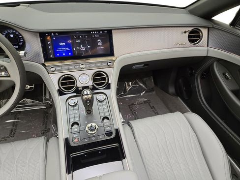 New 2026 Bentley Continental GTC image 17