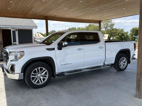Used 2020 GMC Sierra 1500 SLT w/ SLT Premium Package AWD/4WD image 2