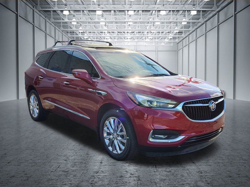 Used 2021 Buick Enclave Essence w/ Sound and Sites Package FWD image 4