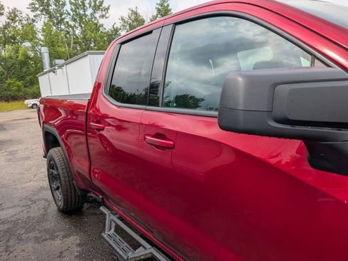 Used 2023 GMC Sierra 1500 Elevation AWD/4WD image 11
