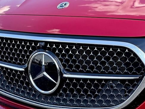 New 2026 Mercedes-Benz E 350 4MATIC Sedan image 5