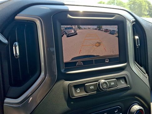 Certified 2024 Chevrolet Silverado 1500 Custom AWD/4WD image 17