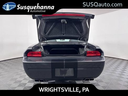 Used 2014 Dodge Challenger R/T image 9