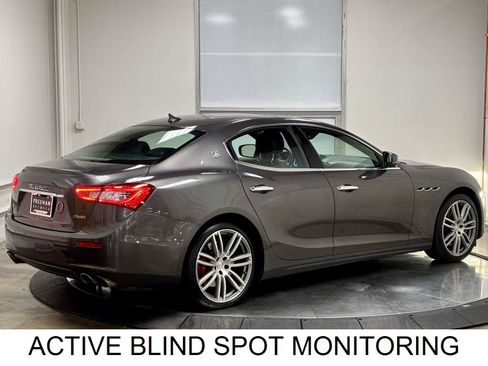 Used 2017 Maserati Ghibli S RWD image 9
