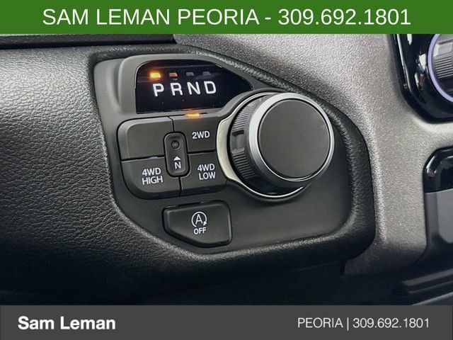 New 2026 RAM 1500 Express AWD/4WD image 16