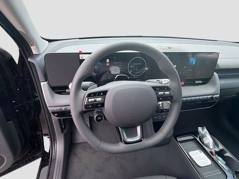 New 2026 Hyundai Ioniq 5 SEL image 11