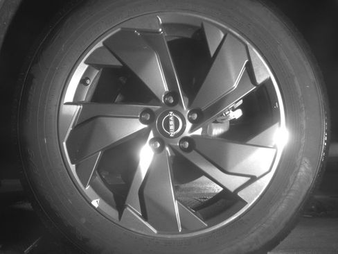 Used 2025 Nissan Rogue SV FWD image 14