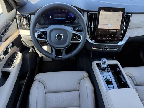 New 2026 Volvo XC90 B6 Ultra w/ Protection Package image 13