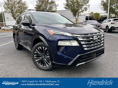 Used 2025 Nissan Rogue Platinum w/ Platinum Premium Package