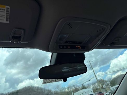 Used 2024 Chevrolet Malibu RS image 19