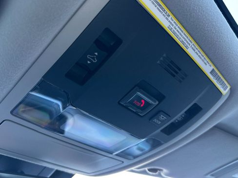 Used 2020 Lexus RX 350 AWD w/ Luxury Package image 23