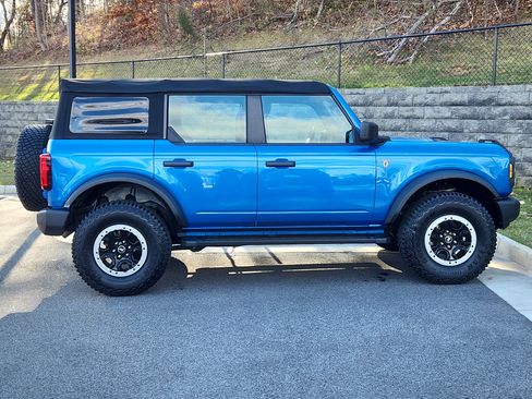 Used 2022 Ford Bronco 4-Door w/ Sasquatch Package image 11