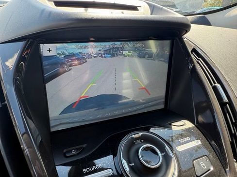 Used 2016 Ford Escape Titanium w/ Equipment Group 301A AWD/4WD image 24