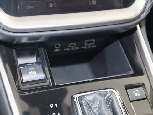 Used 2025 Subaru Outback Touring XT image 30