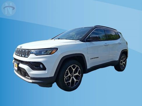 Used 2025 Jeep Compass Limited AWD/4WD image 10