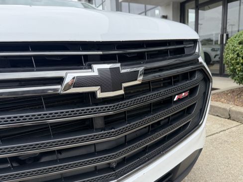 Used 2019 Chevrolet Traverse RS w/ LPO, Floor Liner Package FWD image 20