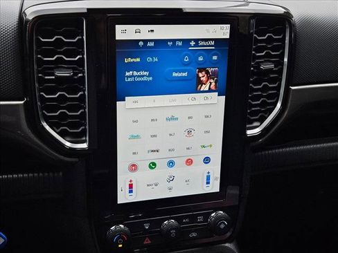 New 2025 Ford Ranger XLT w/ FX4 Off-Road Package image 12