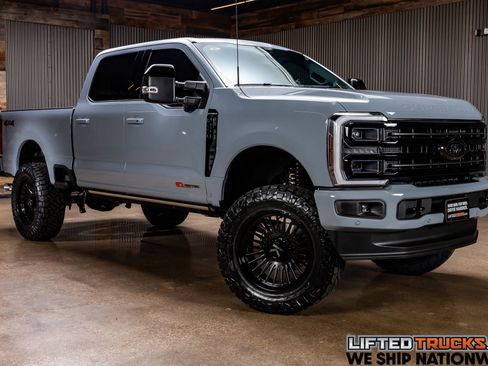 Used 2026 Ford F250 Platinum image 1