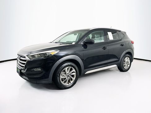 Used 2017 Hyundai Tucson SE w/ SE Popular Package 02 FWD image 3