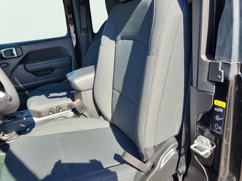 New 2026 Jeep Wrangler Willys AWD/4WD image 20