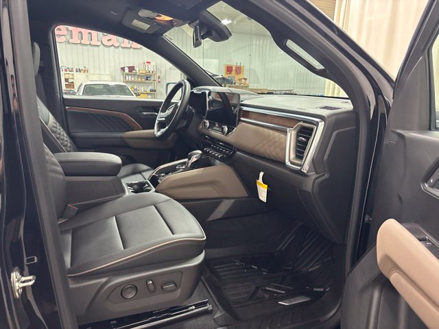 Used 2026 GMC Canyon Denali AWD/4WD image 29