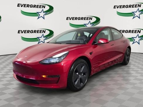 Used 2023 Tesla Model 3 Standard Range RWD image 1