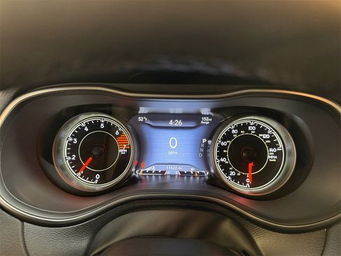 Used 2023 Jeep Cherokee Altitude Lux w/ Lux Elite Package image 16