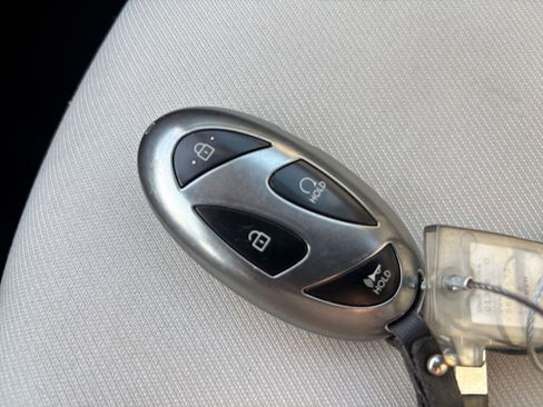 Used 2025 Hyundai Tucson SEL FWD image 21