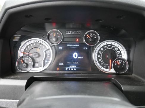 Used 2015 RAM 1500 Big Horn AWD/4WD image 32