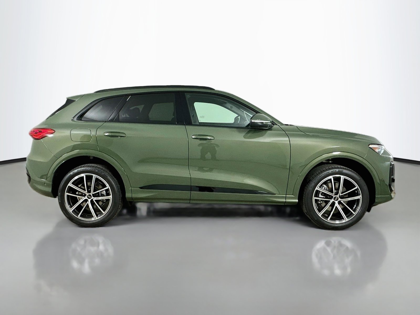 New 2026 Audi Q5 Premium Plus AWD/4WD image 4