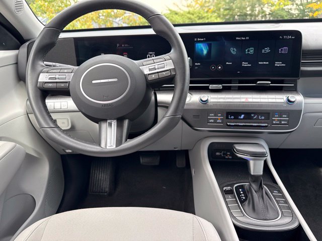 Used 2024 Hyundai Kona SEL AWD/4WD image 20
