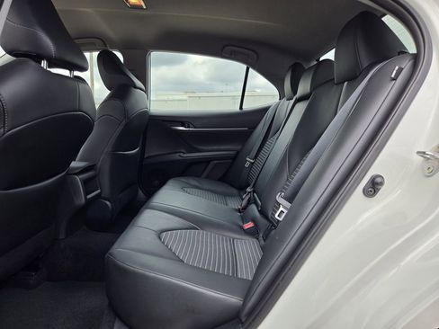 Used 2024 Toyota Camry SE FWD image 28