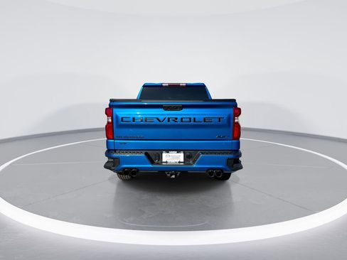 Used 2023 Chevrolet Silverado 1500 RST w/ Z71 Off-Road Package AWD/4WD image 7
