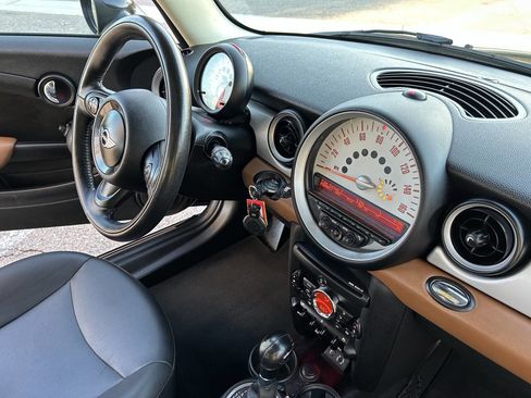 Used 2013 MINI Cooper Hardtop image 18