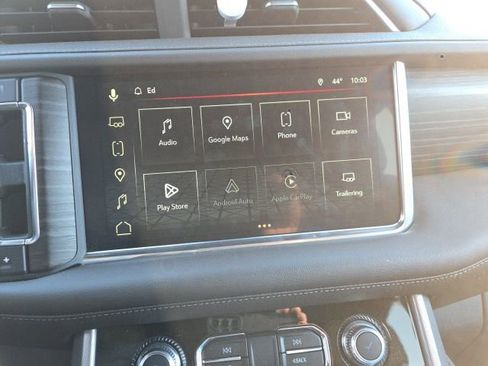 Used 2022 GMC Yukon Denali w/ Denali Premium Package image 11