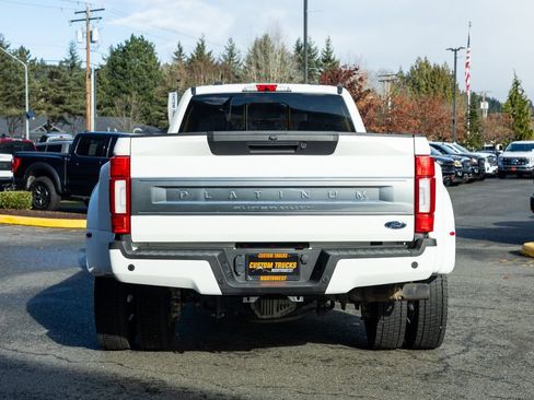 Used 2022 Ford F450 Platinum w/ FX4 Off-Road Package image 5
