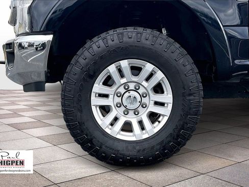 Used 2021 Ford F250 Lariat w/ Tremor Off-Road Package image 9