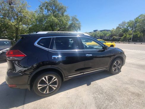 Used 2017 Nissan Rogue SL AWD/4WD image 37