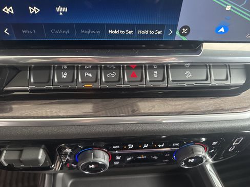 New 2026 Chevrolet Silverado 3500 LTZ w/ LTZ Convenience Package image 25