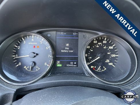 Used 2020 Nissan Rogue SV image 8