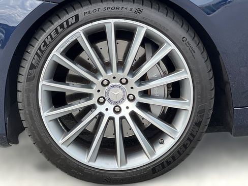 Used 2015 Mercedes-Benz S 550 Sedan image 12