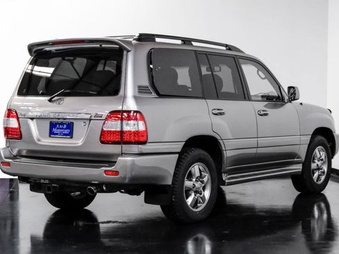 Used 2006 Toyota Land Cruiser image 8