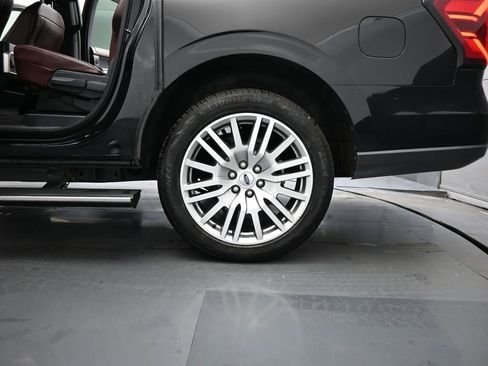 Certified 2024 Ford Expedition Max Limited image 22