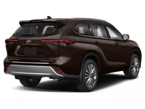 Used 2020 Toyota Highlander Platinum image 5