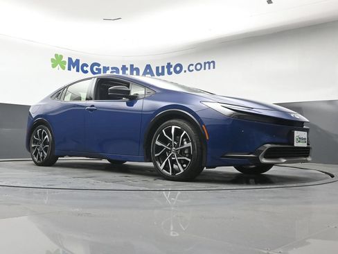Used 2026 Toyota Prius Plug-In Hybrid w/ Limited Premium Package FWD image 28